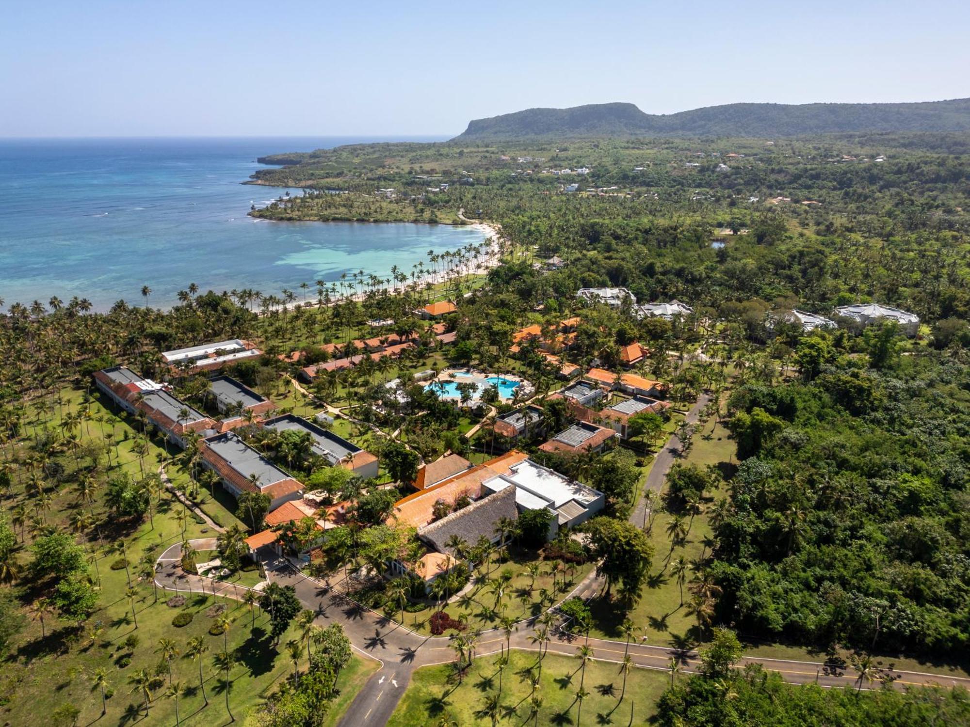 Wyndham Alltra Samana All Inclusive Resort Екстериор снимка