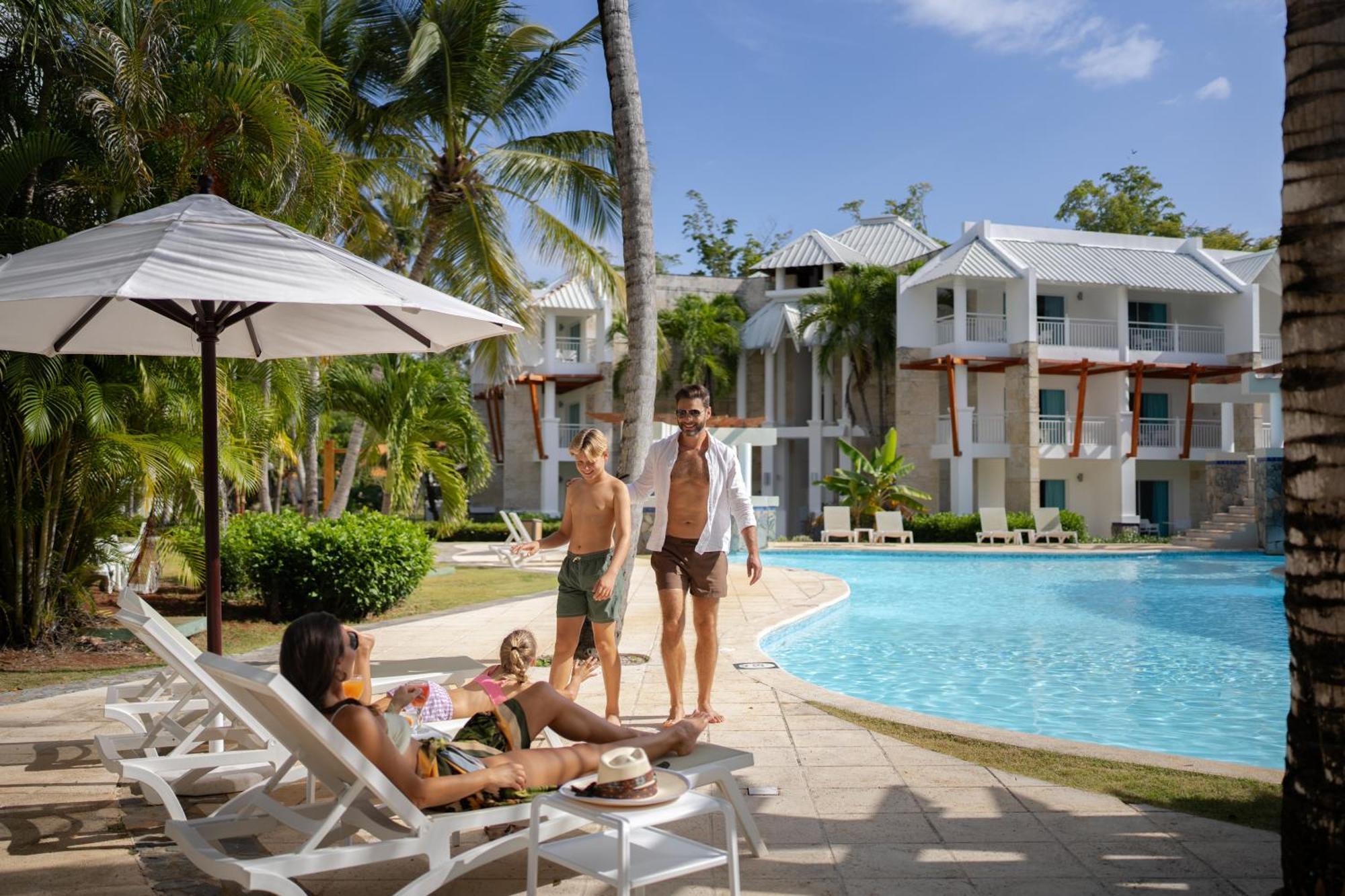 Wyndham Alltra Samana All Inclusive Resort Екстериор снимка